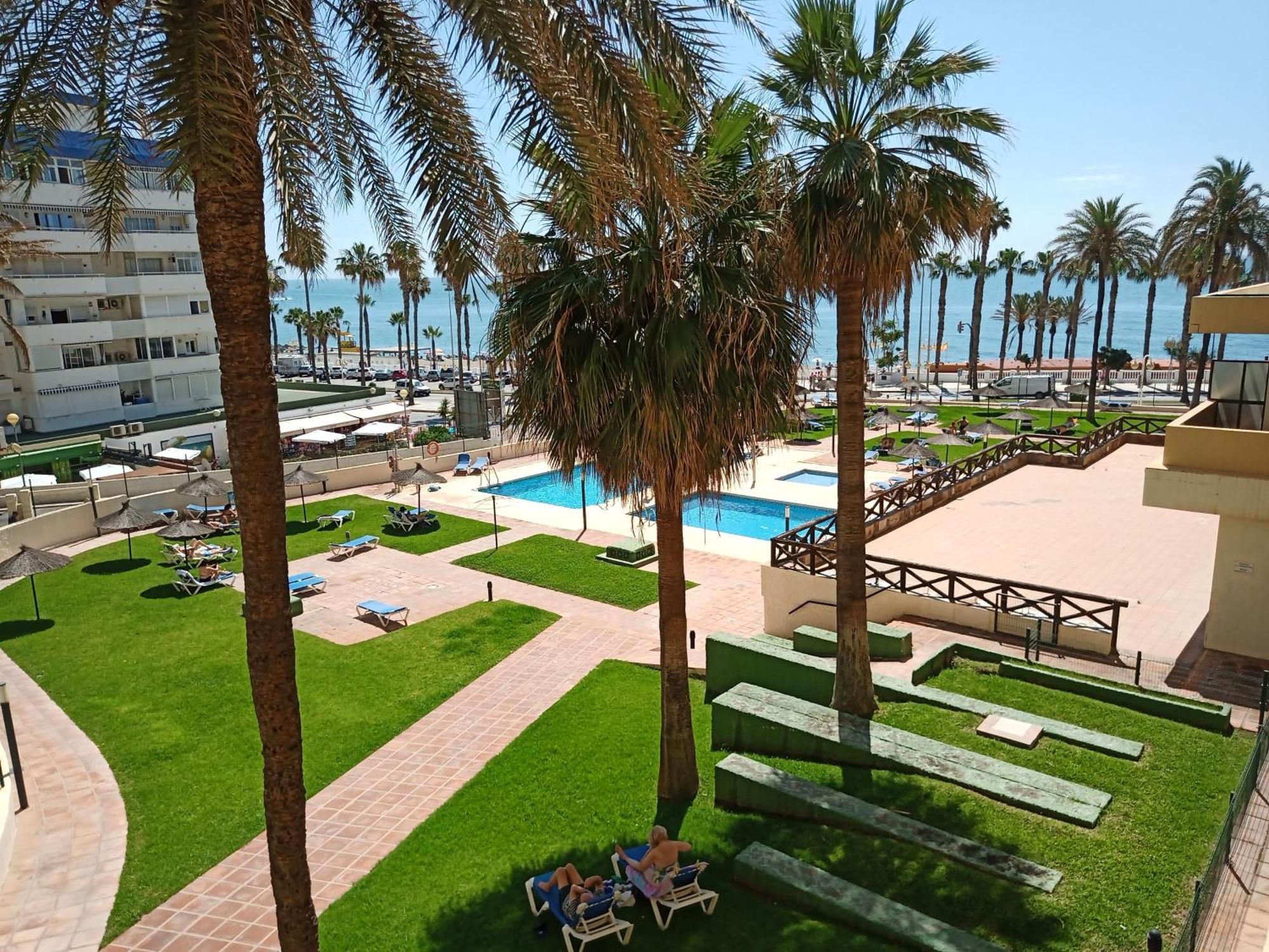 1 Paradise Of Benalmadena Costa Residencial Aloha Playa Vistas Al Mar, Front Beach Mini Duplex מראה חיצוני תמונה